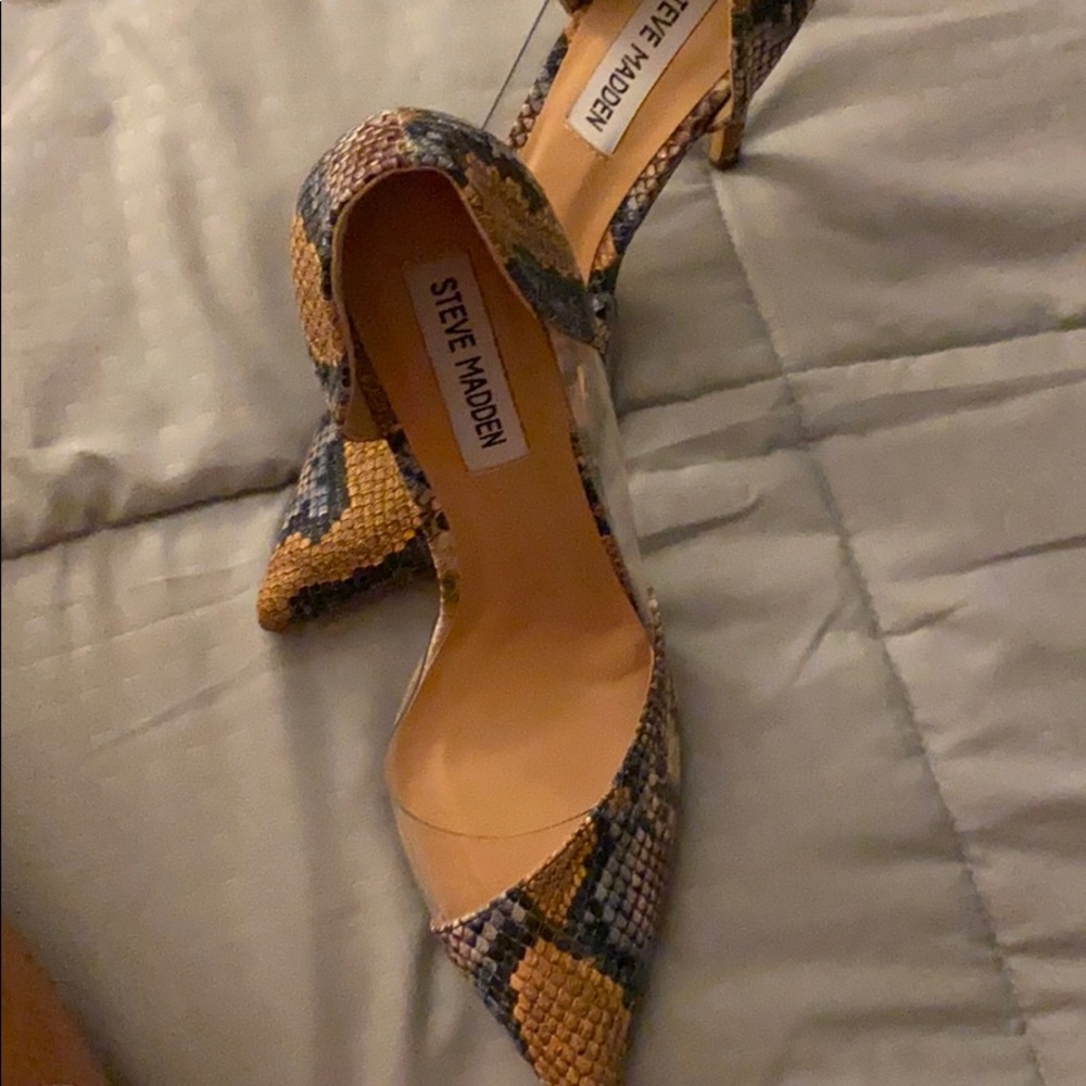 NWOT LB Lucite printed